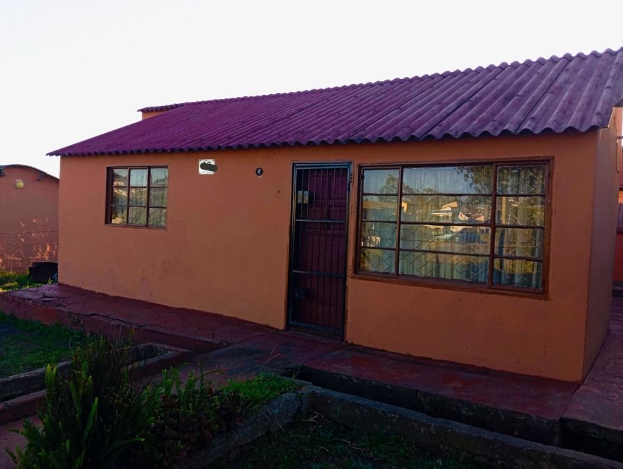 5 Bedroom Property for Sale in Ibika Eastern Cape